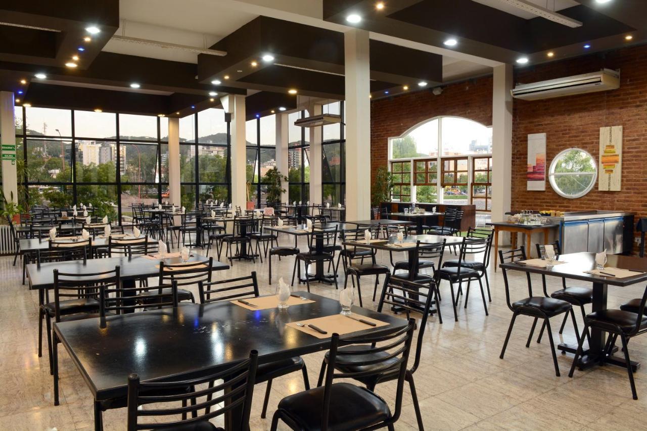Hotel El Condado 비야카를로스파스 외부 사진