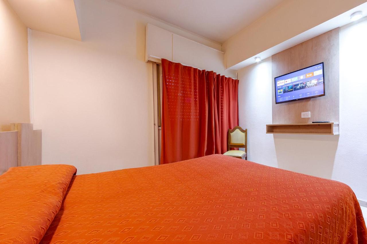 Hotel El Condado 비야카를로스파스 외부 사진