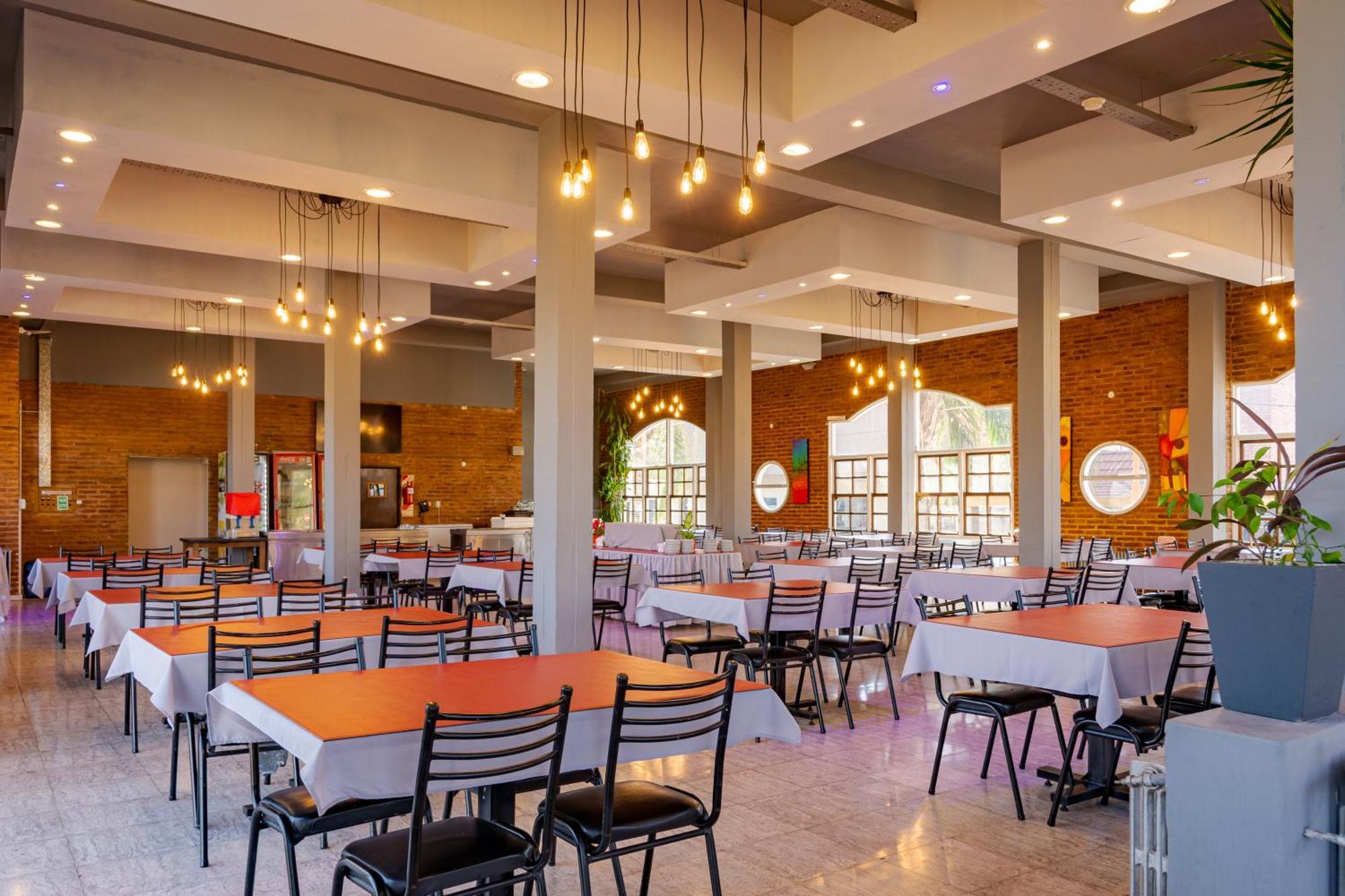 Hotel El Condado 비야카를로스파스 외부 사진